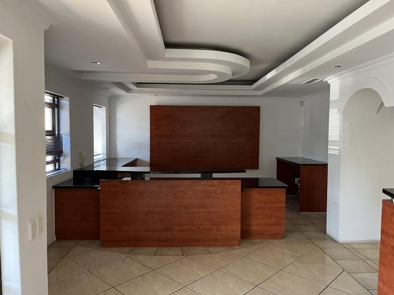 To Let Commercial Property for Rent in Montague Gardens Western Cape